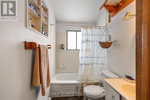 597 Harold Road, Stirling-Rawdon (Rawdon Ward), ON - Indoor Photo Showing Bathroom