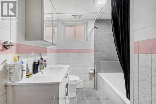 Apt 1 - 109 Lavergne Street, Ottawa, ON - Indoor Photo Showing Bathroom