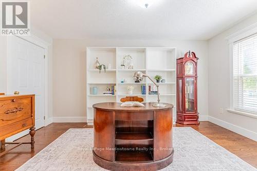 518 Grand Ridge Drive, Cambridge, ON - Indoor Photo Showing Office