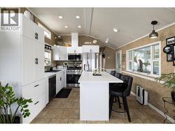 Kitchen with updates - 