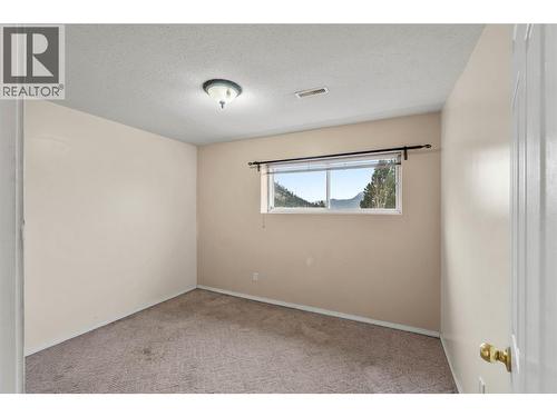 1253 Highridge Drive, Kamloops, BC - Indoor Photo Showing Other Room