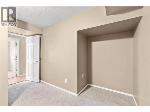 1253 Highridge Drive, Kamloops, BC - Indoor Photo Showing Other Room