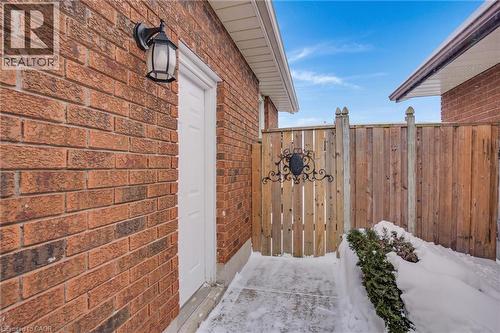 35 Southview Crescent, Cambridge, ON - Outdoor