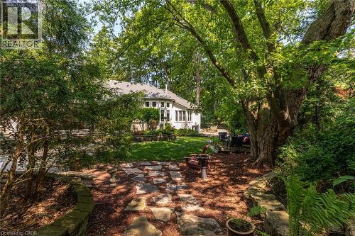 34 Harrington Place, Ancaster, ON - Outdoor