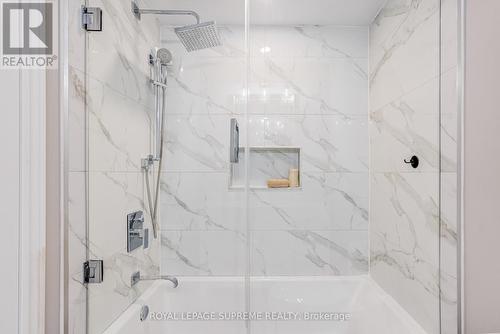 71 Luisa Street, Bradford West Gwillimbury, ON - Indoor Photo Showing Bathroom