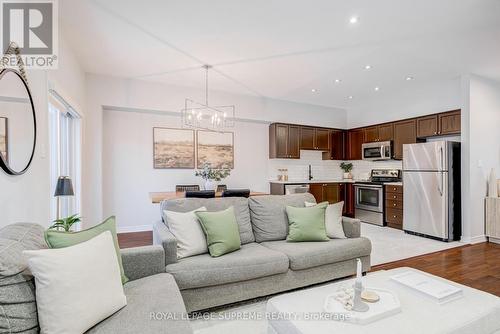 71 Luisa Street, Bradford West Gwillimbury, ON - Indoor Photo Showing Other Room