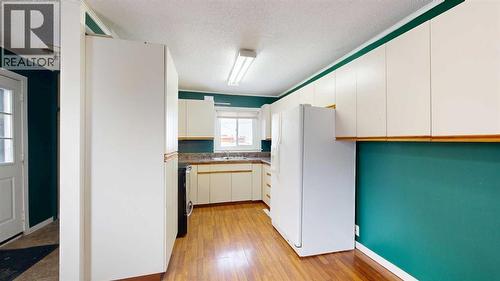 10806 102 Street, Grande Prairie, AB - Indoor