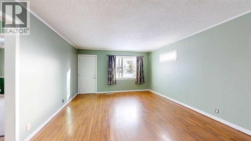 10806 102 Street, Grande Prairie, AB - Indoor Photo Showing Other Room