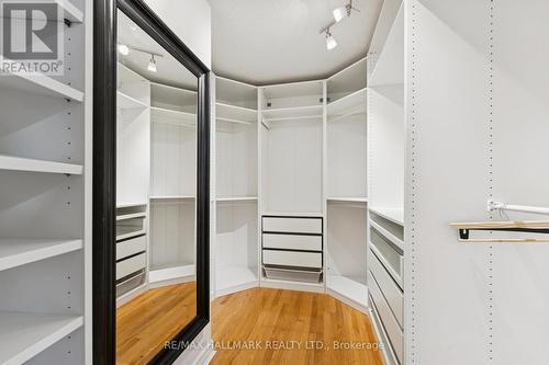 94 Olde Town Road, Brampton, ON - Indoor With Storage