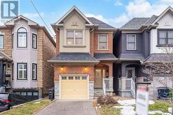 4A HOLBORNE AVENUE  Toronto, ON M4C 2P9
