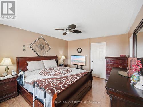 45 Ridgefield Court, Brampton, ON - Indoor Photo Showing Bedroom