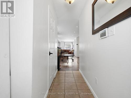 45 Ridgefield Court, Brampton, ON - Indoor Photo Showing Other Room