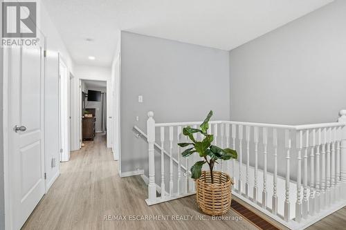 31 Galileo Boulevard, Brantford, ON - Indoor