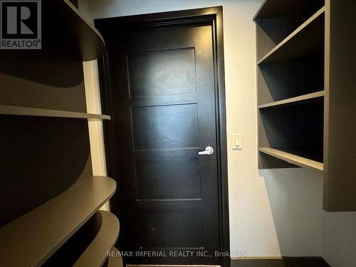 N2704 - 330 Phillip Street, Waterloo, ON - Indoor Photo Showing Other Room