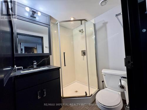 N2704 - 330 Phillip Street, Waterloo, ON - Indoor Photo Showing Bathroom