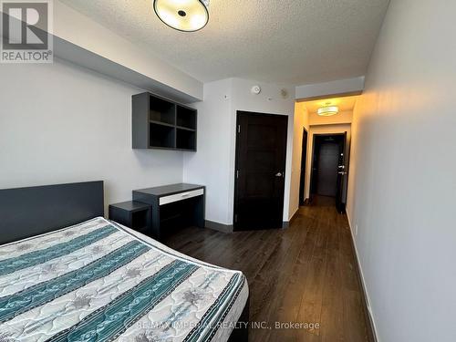 N2704 - 330 Phillip Street, Waterloo, ON - Indoor Photo Showing Bedroom