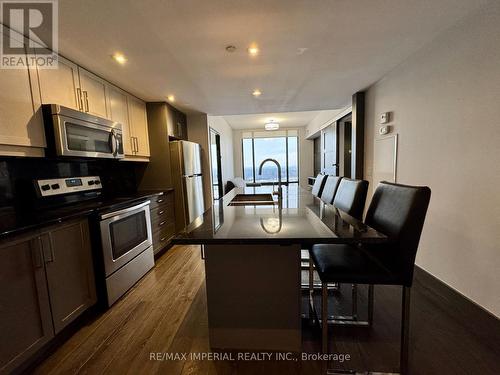 N2704 - 330 Phillip Street, Waterloo, ON - Indoor Photo Showing Kitchen