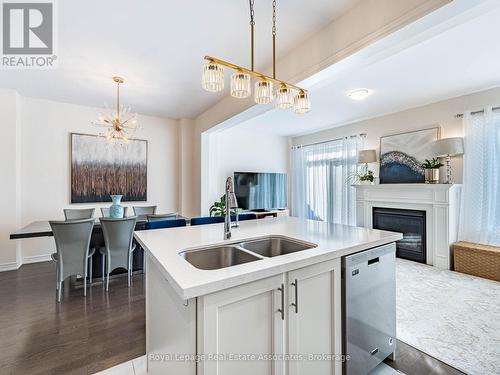 18 Heming Trail, Hamilton, ON - Indoor