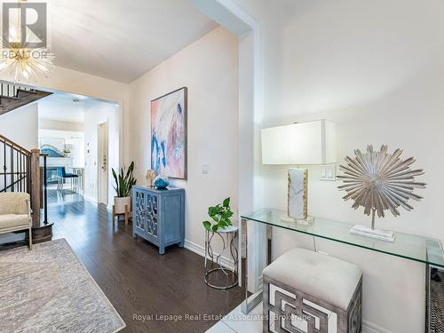 18 Heming Trail, Hamilton, ON - Indoor Photo Showing Other Room