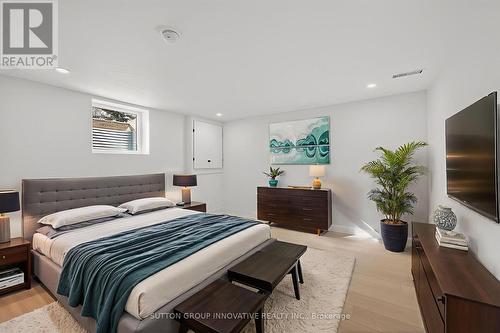 124 Corman Avenue, Hamilton, ON - Indoor Photo Showing Bedroom