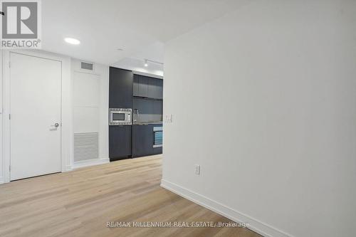 329 - 1 Jarvis Street, Hamilton, ON - Indoor Photo Showing Other Room