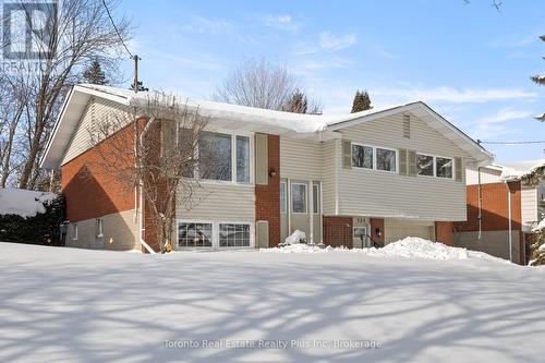 528 Greenbrook Drive, Kitchener, ON - Outdoor