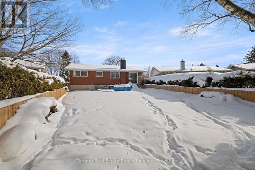 528 Greenbrook Drive, Kitchener, ON - Outdoor