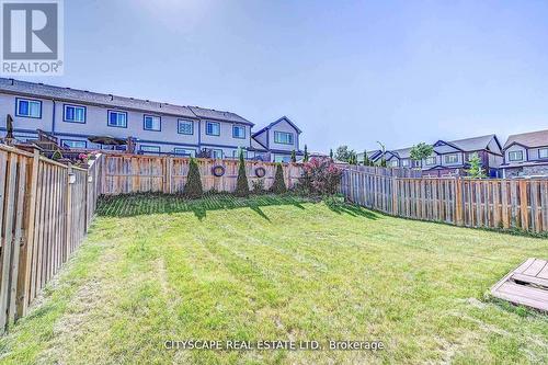 6 Castlebay Street, Kitchener, ON - Outdoor