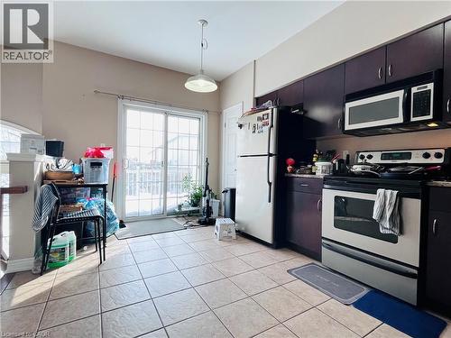 5053 Bidwell Common, Burlington, ON - Indoor Photo Showing Kitchen