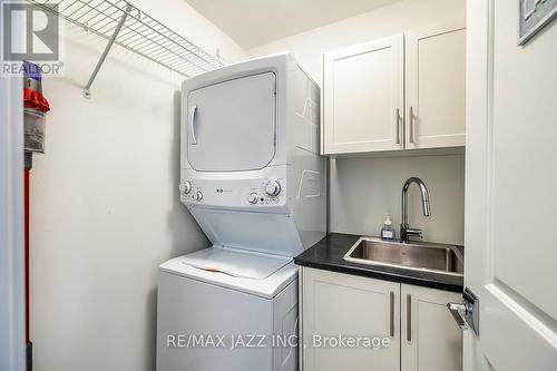 78 Shand Lane, Scugog (Port Perry), ON - Indoor Photo Showing Laundry Room