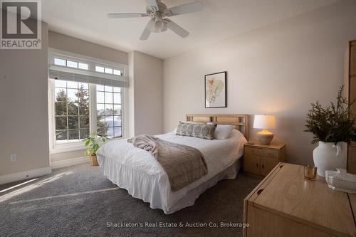 4 - 165 Chandos Drive, Kitchener, ON - Indoor Photo Showing Bedroom