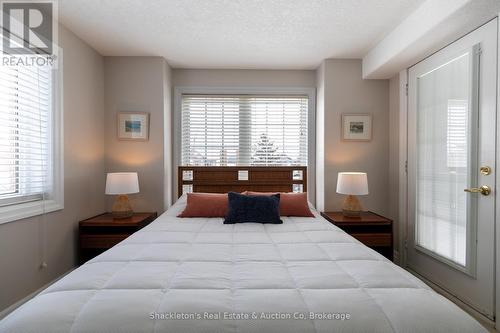 4 - 165 Chandos Drive, Kitchener, ON - Indoor Photo Showing Bedroom