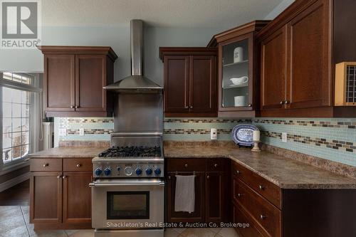 4 - 165 Chandos Drive, Kitchener, ON - Indoor Photo Showing Kitchen