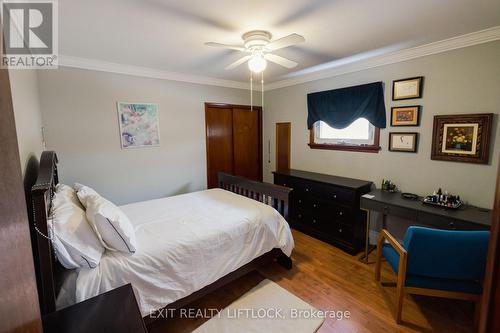 108 Stoney Point Road S, Brighton, ON - Indoor Photo Showing Bedroom