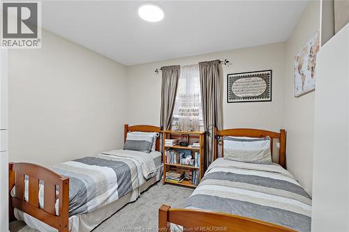 1657 Glendale, Windsor, ON - Indoor Photo Showing Bedroom