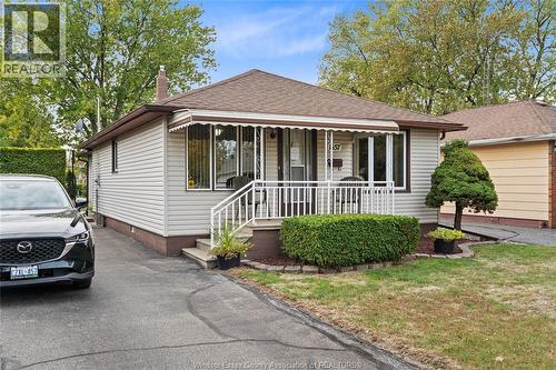 1657 Glendale, Windsor, ON - Outdoor