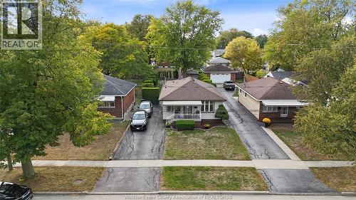 1657 Glendale, Windsor, ON - Outdoor With Facade