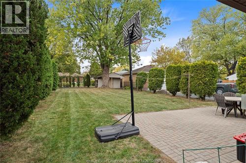 1657 Glendale, Windsor, ON - Outdoor