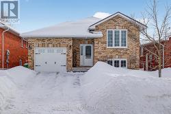 2635 FOXMEADOW ROAD  Peterborough (Ashburnham Ward 4), ON K9L 0A8