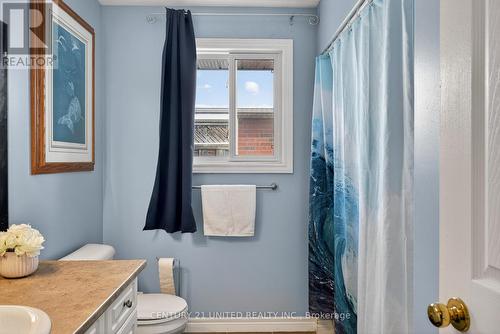 2635 Foxmeadow Road, Peterborough (Ashburnham Ward 4), ON - Indoor Photo Showing Bathroom