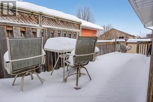 2635 Foxmeadow Road, Peterborough (Ashburnham Ward 4), ON - Outdoor With Deck Patio Veranda With Exterior