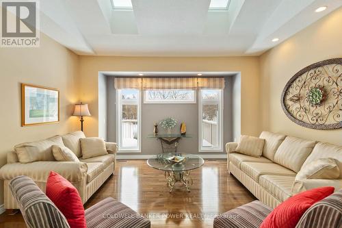 5 - 2295 Kains Road, London South (South A), ON - Indoor Photo Showing Living Room