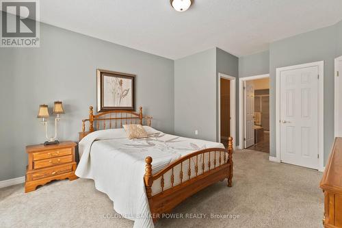 5 - 2295 Kains Road, London South (South A), ON - Indoor Photo Showing Bedroom