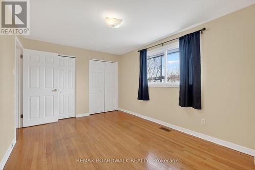 2666 Regina Street, Ottawa, ON - Indoor Photo Showing Other Room