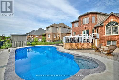 507 Carrie Avenue, Fort Erie (Point Abino), ON - Outdoor With In Ground Pool With Backyard
