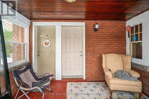 3536 Bond Street, Niagara Falls (Chippawa), ON - Outdoor With Exterior