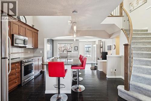 15 New Brighton Common Se, Calgary, AB - Indoor Photo Showing Kitchen