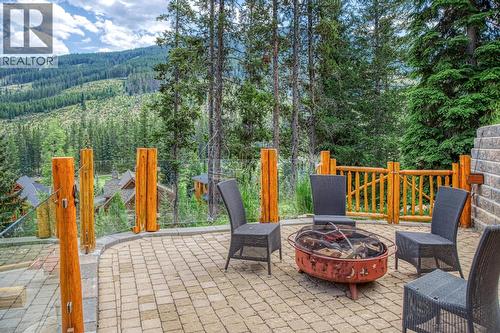 1783 Greywolf Drive, Panorama, BC - Outdoor With Deck Patio Veranda