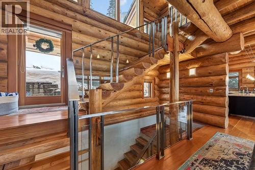 1783 Greywolf Drive, Panorama, BC - Indoor Photo Showing Other Room