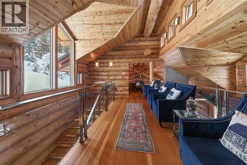 1783 Greywolf Drive, Panorama, BC - Indoor Photo Showing Other Room